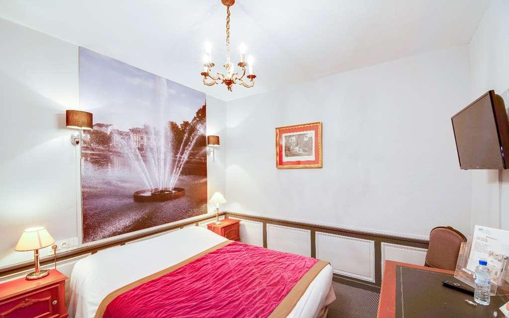 Brit Hotel Comtes De Champagne - Troyes Centre Historique Δωμάτιο φωτογραφία