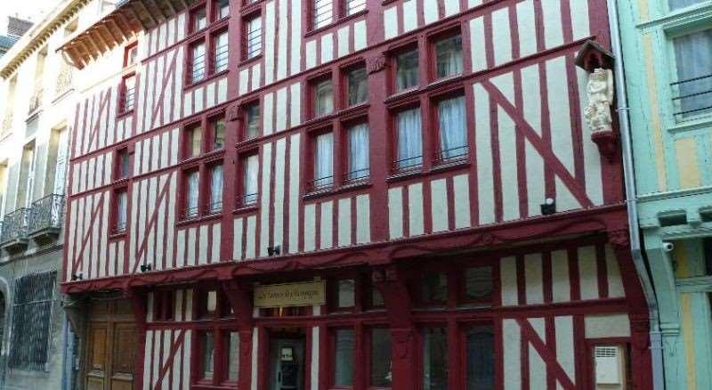 Brit Hotel Comtes De Champagne - Troyes Centre Historique Εξωτερικό φωτογραφία